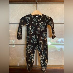 Kate Quinn Organics footie pajama